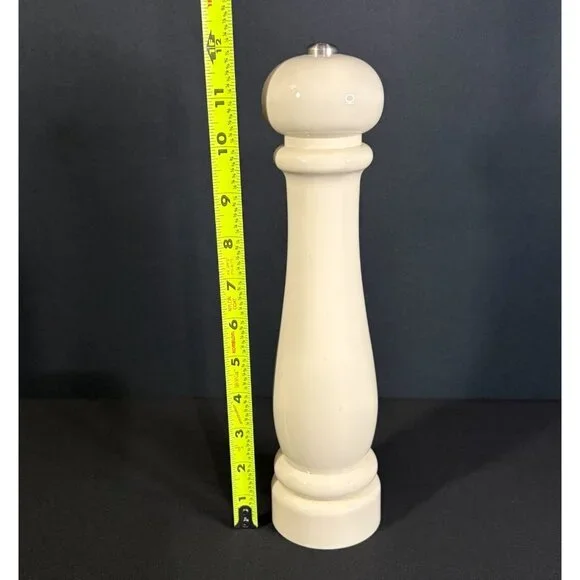 Kamenstein Salt Grinder Shaker Dispenser Cream Glossy Battery Operated Automatic - Picture 2 of 4